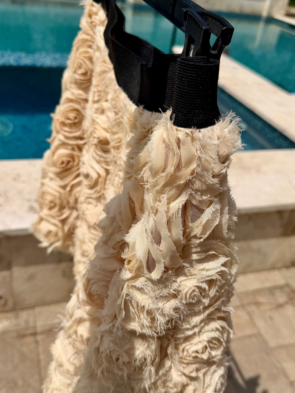 Cream Rosette Textured lined skirt